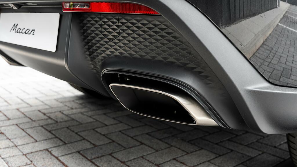 Porsche Macan Macan Gts #32