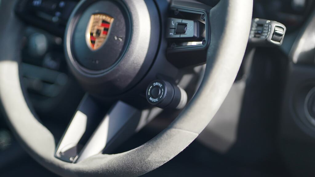Porsche Macan Electric 2025 Black #26