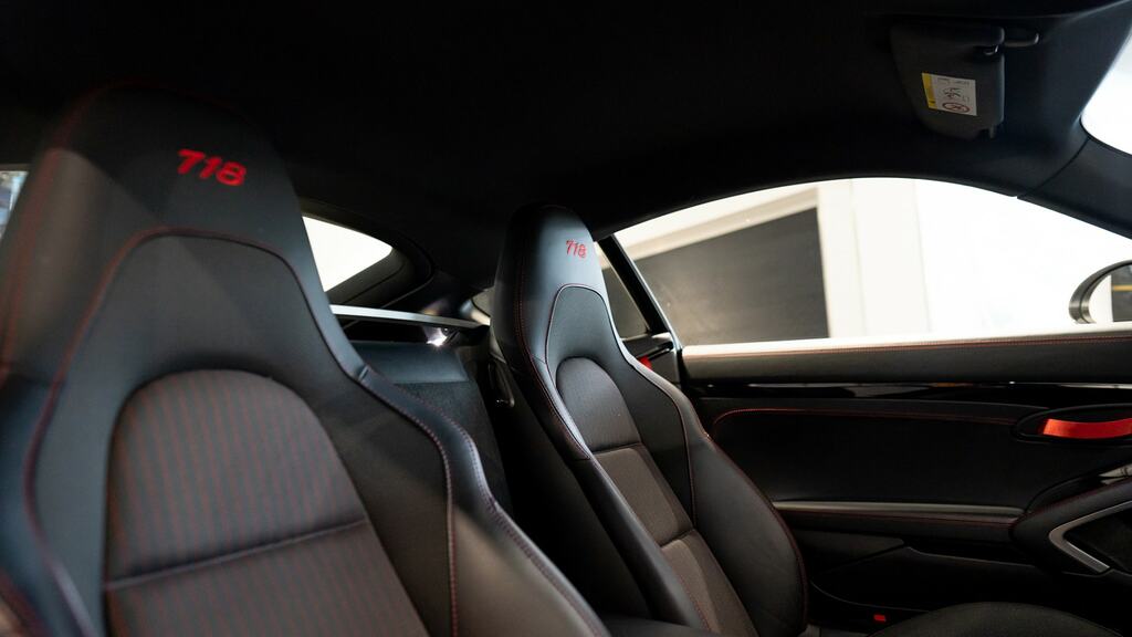 Porsche 718 Cayman 2L Null Grey #12