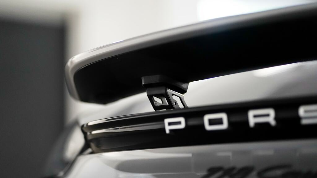 Porsche 718 Cayman 2L Null Grey #20