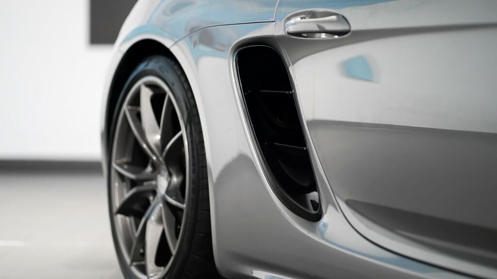 Porsche 718 Cayman 2L Null Grey #30