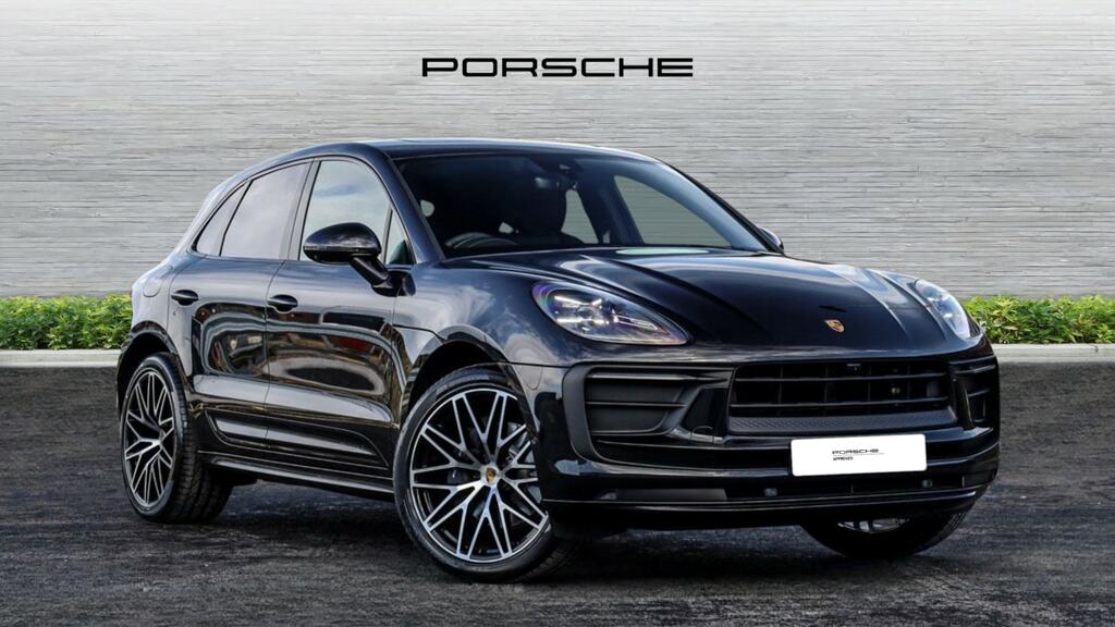 Porsche Macan T Pdk Black