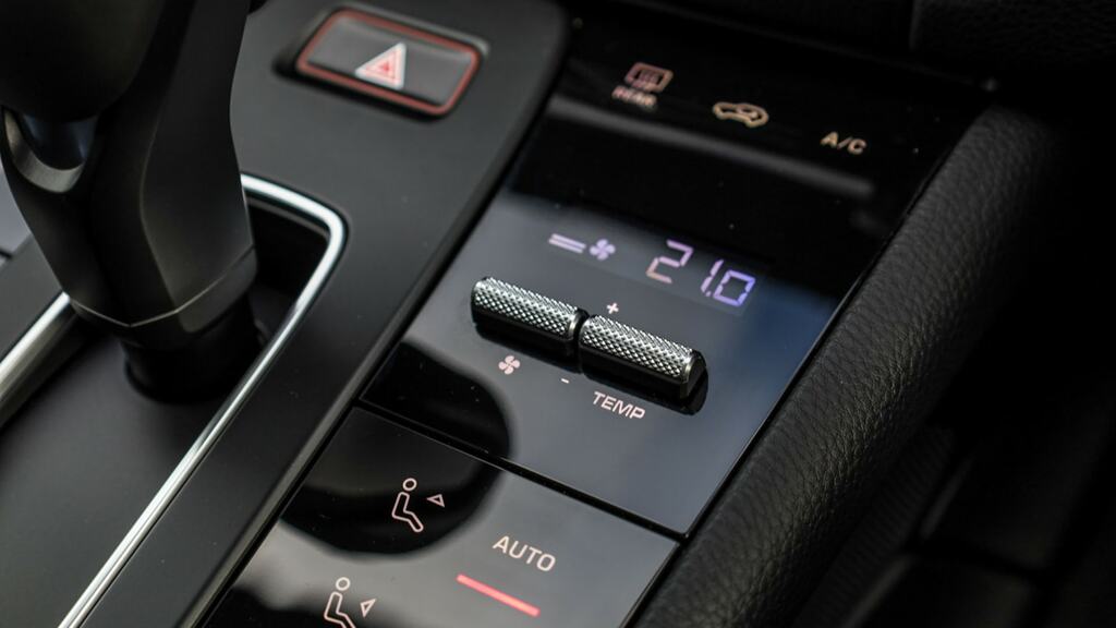 Porsche Macan 265Kw 100Kwh Grey #20