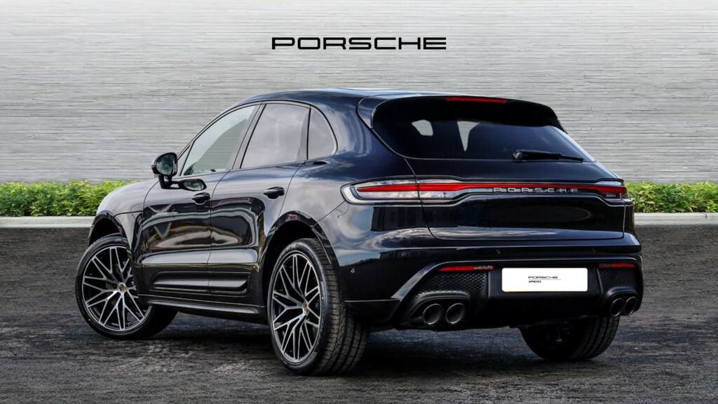 Porsche Macan T Pdk Black #2