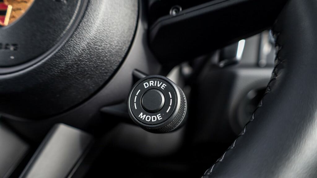 Porsche Macan 265Kw 100Kwh Grey #26