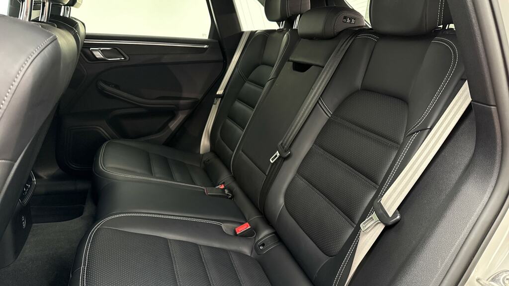 Porsche Macan 2.0 Macan 4Wd Grey #32
