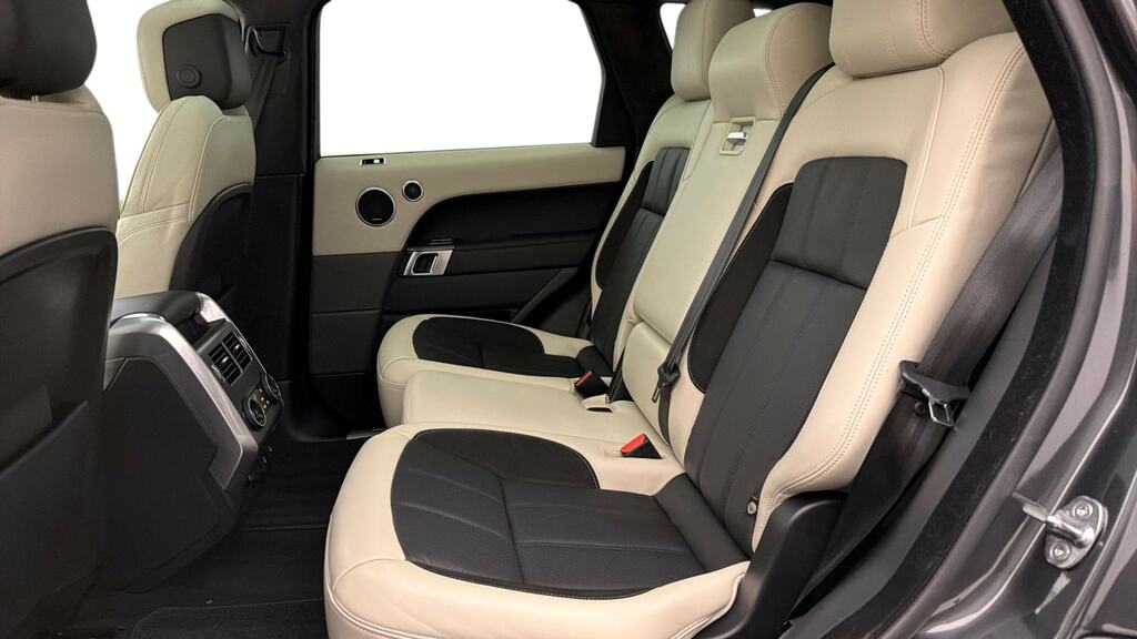 Land Rover Range Rover Sport 3.0 P400 Hst Grey #4
