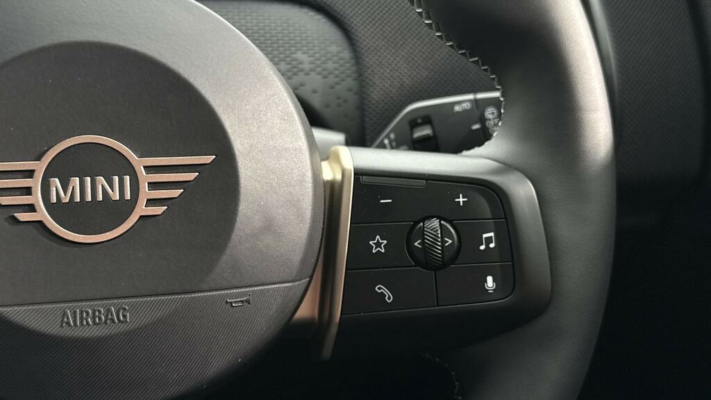 Mini Countryman Electric Grey #18