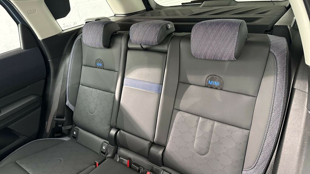 Mini Countryman Electric Grey #12