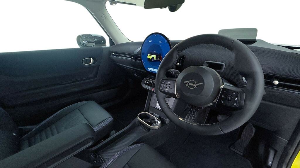 Mini Hatch 1.5 C Classic Level 1 Yellow #6