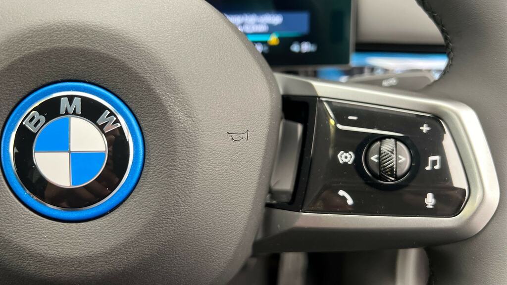 BMW i5 M Sport Black #18