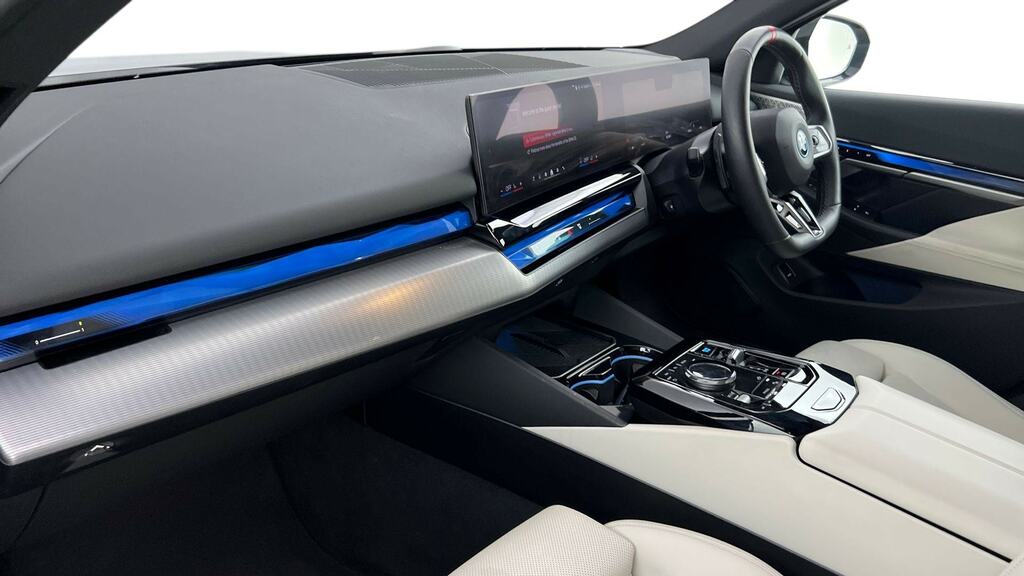 BMW i5 Saloon Grey #7