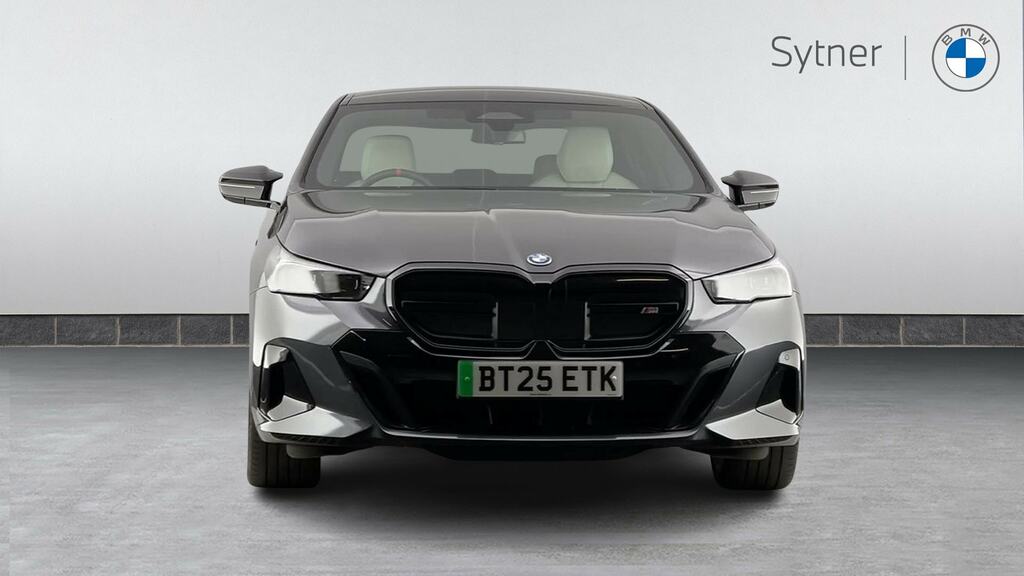 BMW i5 Saloon Grey #16