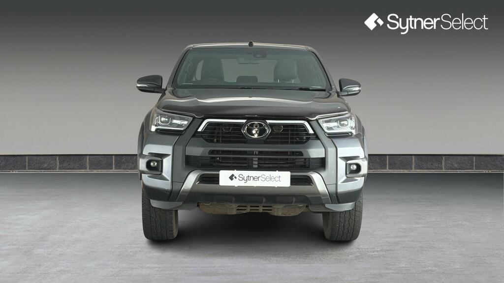 Toyota HILUX Invincible X Dcab Pick Up 2.8 D-4d Grey #4