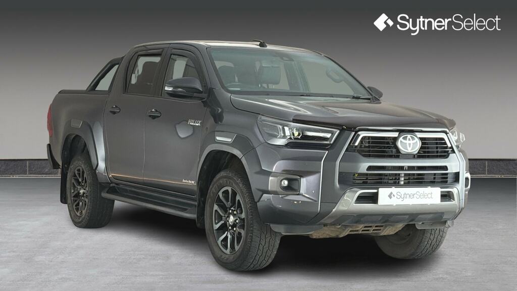 Toyota HILUX Invincible X Dcab Pick Up 2.8 D-4d Grey