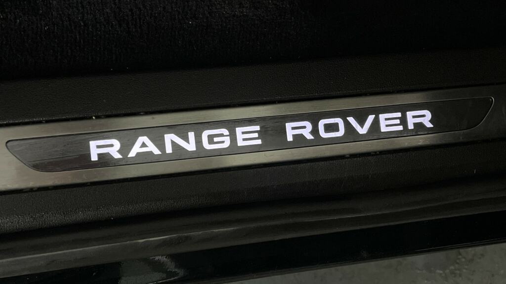 Land Rover Range Rover Evoque Range Rover Evoque R-dynamic Se Phev Red #30