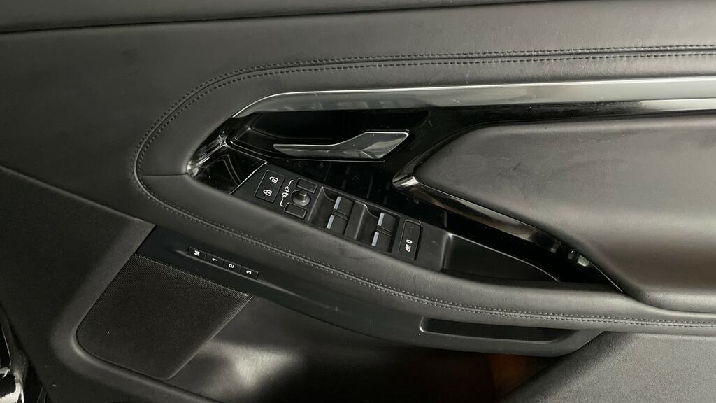 Land Rover Range Rover Evoque Range Rover Evoque R-dynamic Se Phev Red #21