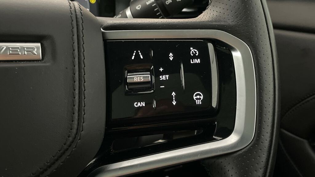 Land Rover Range Rover Evoque Range Rover Evoque R-dynamic Se Phev Red #18