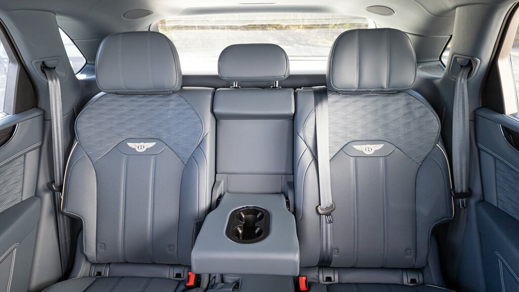 Bentley Bentayga 4.0 V8 Atelier Edition Touring Spec Est SF75ZHH #15