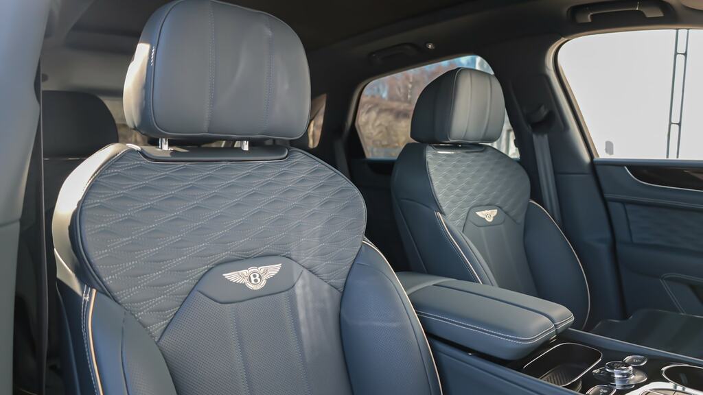Bentley Bentayga 4.0 V8 Atelier Edition Touring Spec Est SF75ZHH #23