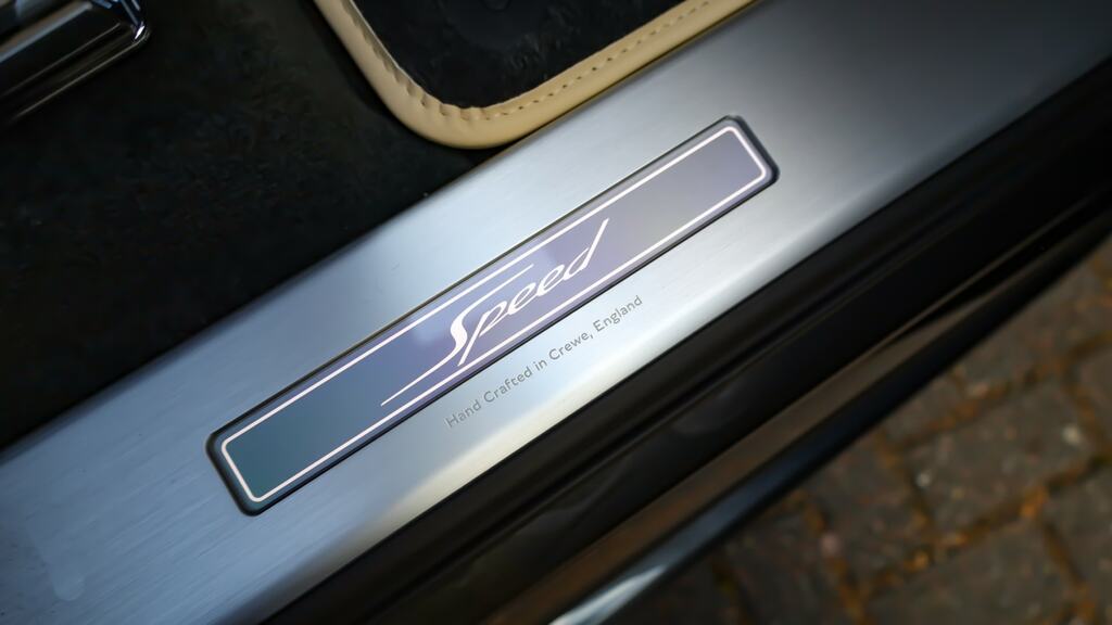 Bentley Bentayga 4.0 V8 Atelier Edition Touring Spec Est SF75ZHH #24