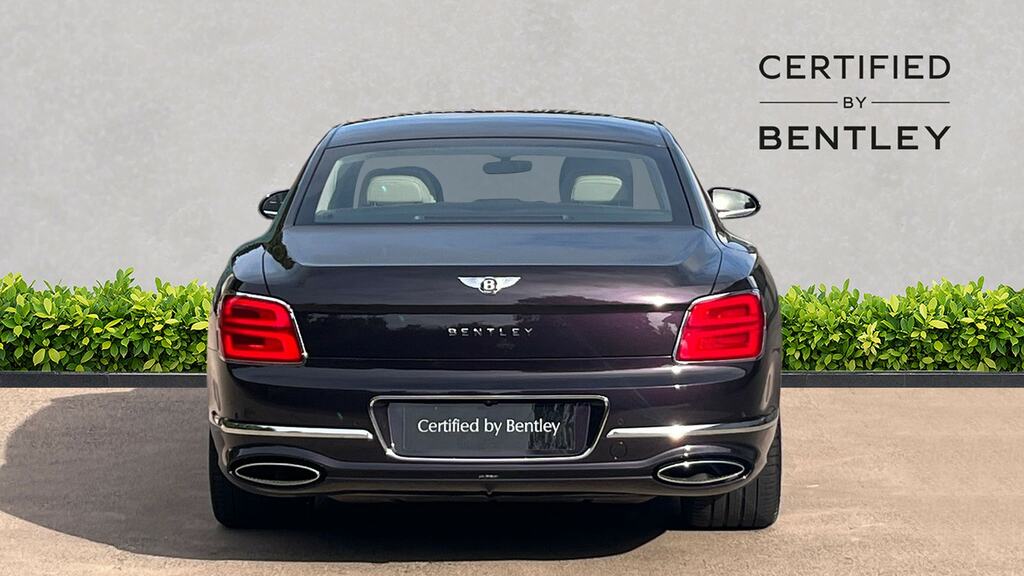 Bentley Flying Spur 4.0 V8 High-performance 25.9Kwh Azure Saloon P Blue #10