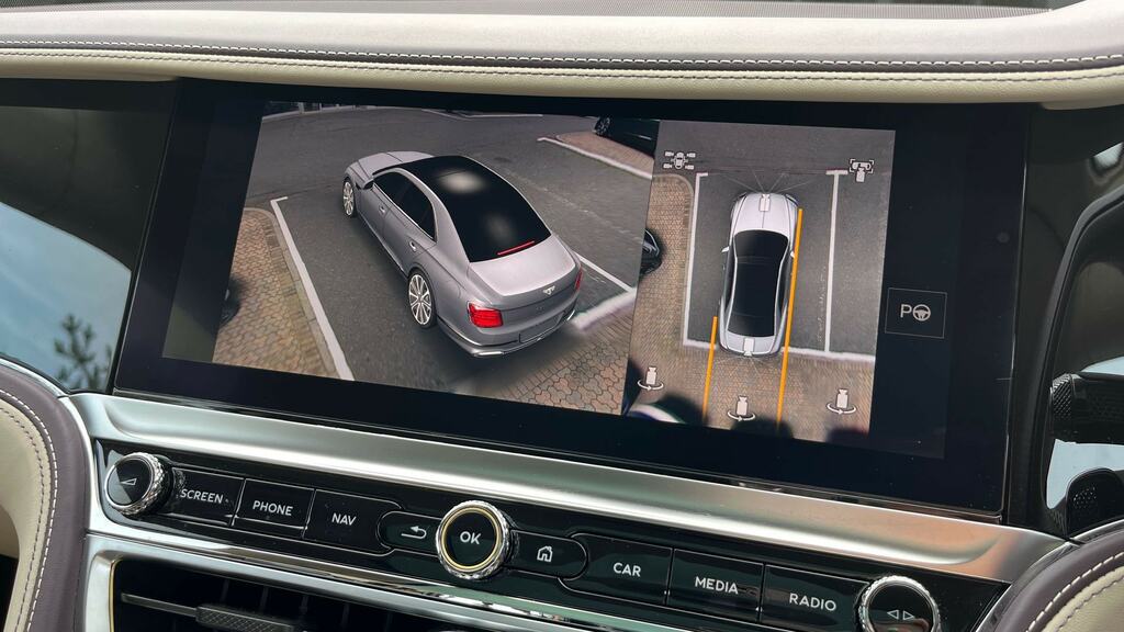 Bentley Flying Spur 4.0 V8 High-performance 25.9Kwh Azure Saloon P Blue #47