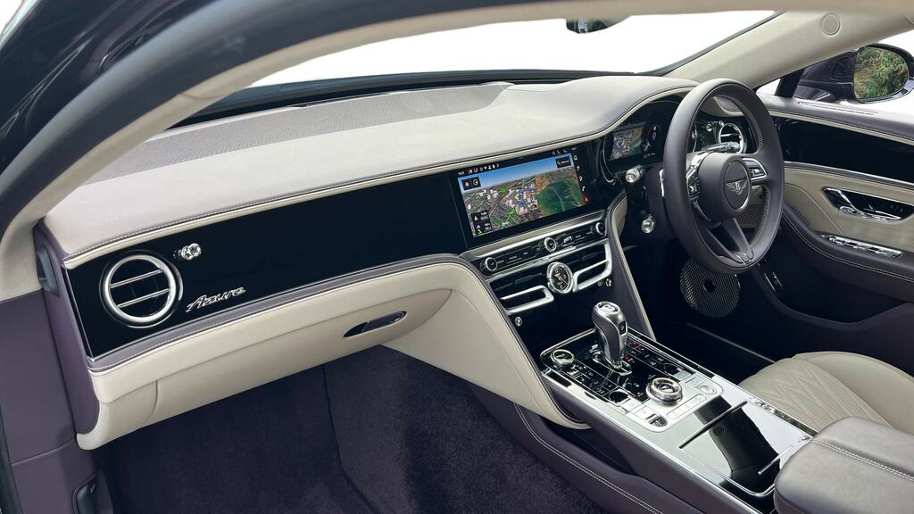 Bentley Flying Spur 4.0 V8 High-performance 25.9Kwh Azure Saloon P Blue #2