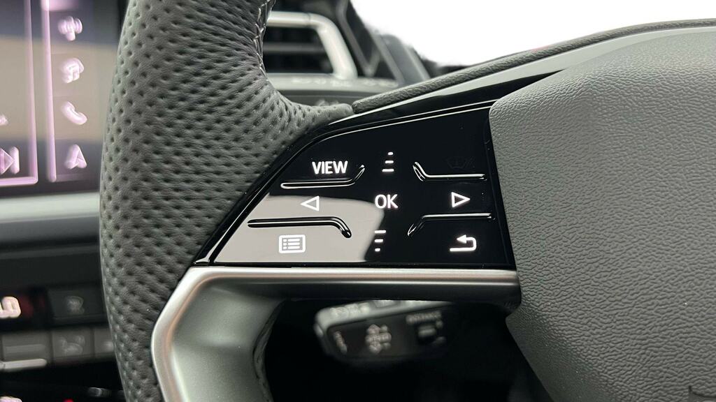 Audi Q4 E Tron 210Kw 45 82Kwh Black Edition Black #17