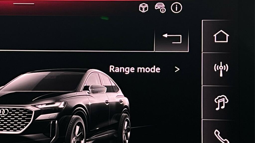 Audi Q4 E Tron 210Kw 45 82Kwh Black Edition Black #36
