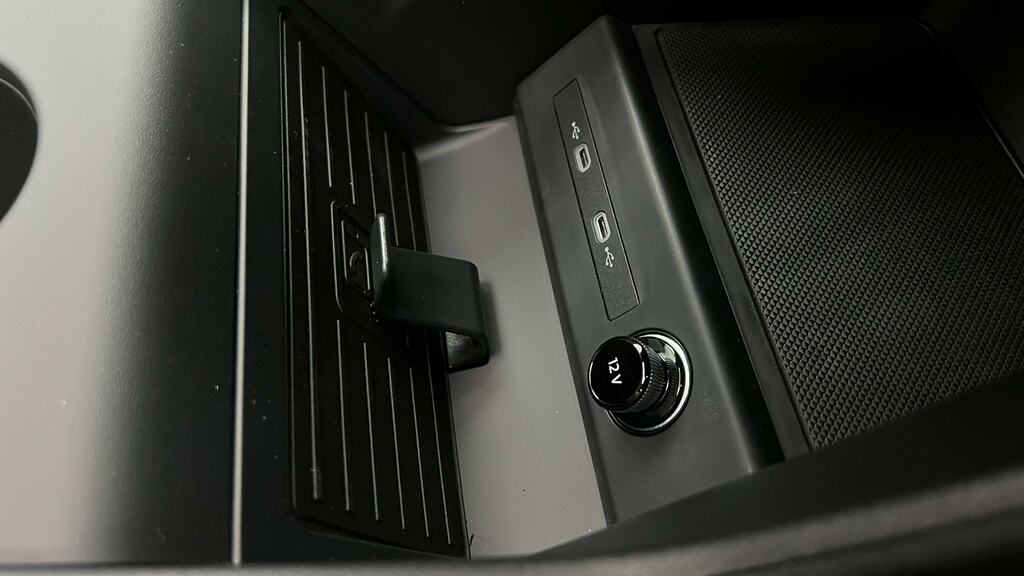 Audi Q4 E Tron 210Kw 45 82Kwh Black Edition Black #35
