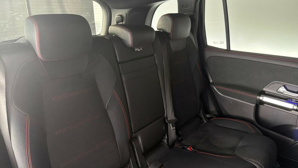 Mercedes-Benz EQB Black #12