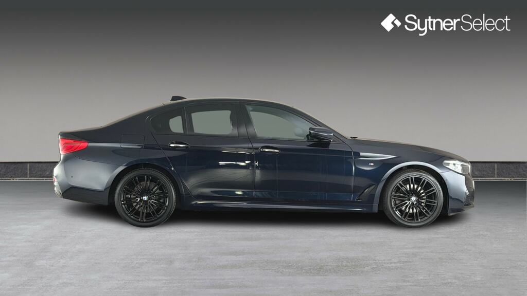 BMW 5 Series 520D Xdrive M Sport Black #3