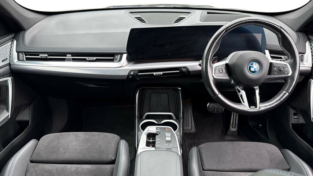BMW iX1 230Kw Xdrive30 M Sport 65Kwh Black #4