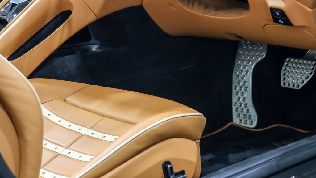 Ferrari Roma V8 Roma Spider Black #22