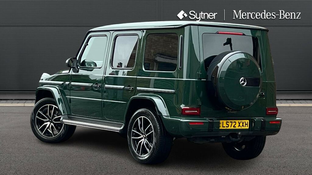 Mercedes-Benz G Class G400d Amg Line Premium Plus 9G-tronic Green #2