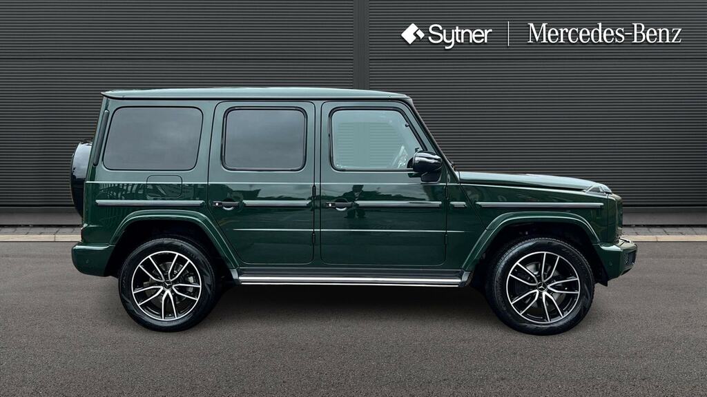 Mercedes-Benz G Class G400d Amg Line Premium Plus 9G-tronic Green #4