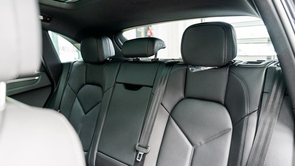 Porsche Cayenne E-hybrid Coupe Black Edition 2026 2026 Black #10