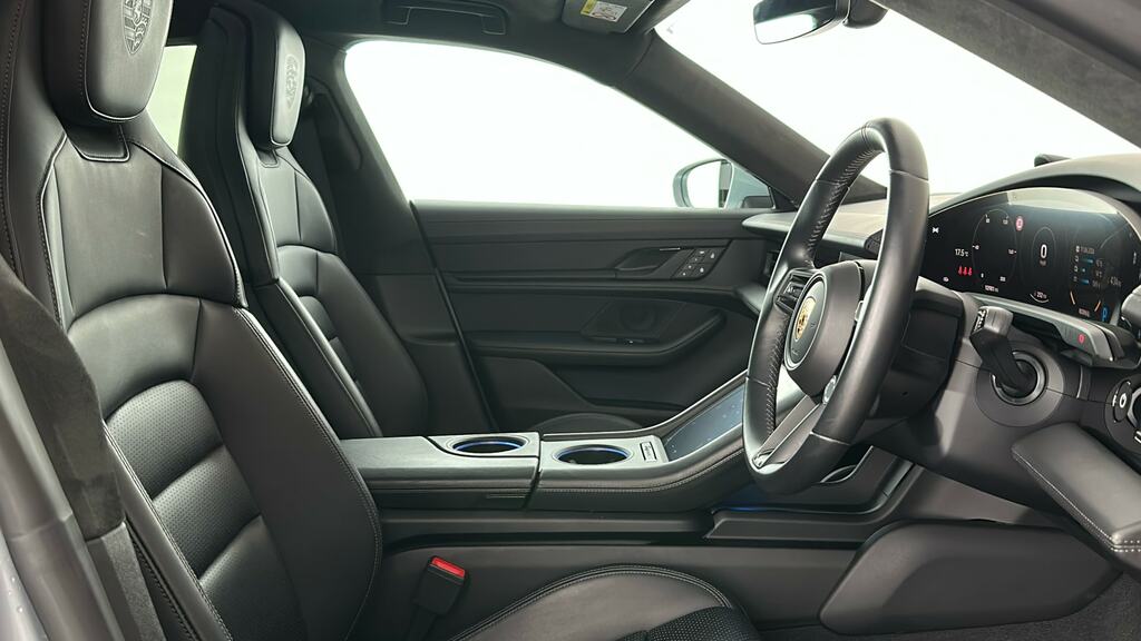 Porsche Taycan Electric Black #25
