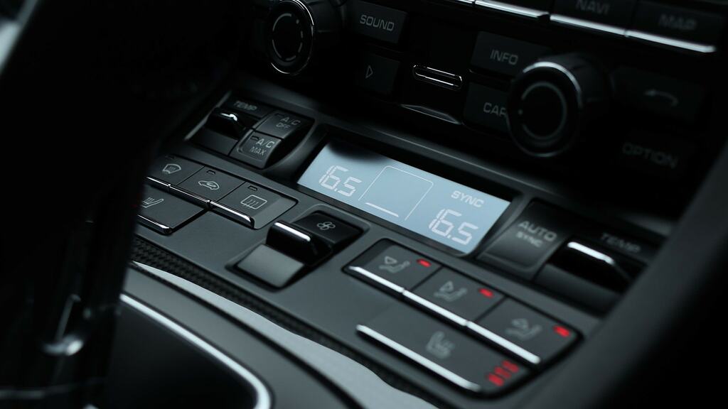 Porsche 911 911 Carrera S S-a Grey #16