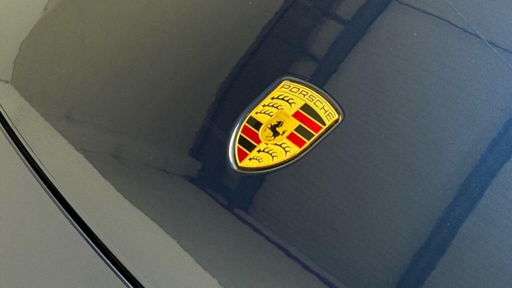 Porsche Taycan Awd 4S 530Ps Red #23