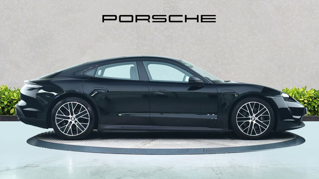 Porsche Taycan Taycan 4X2 Black #8