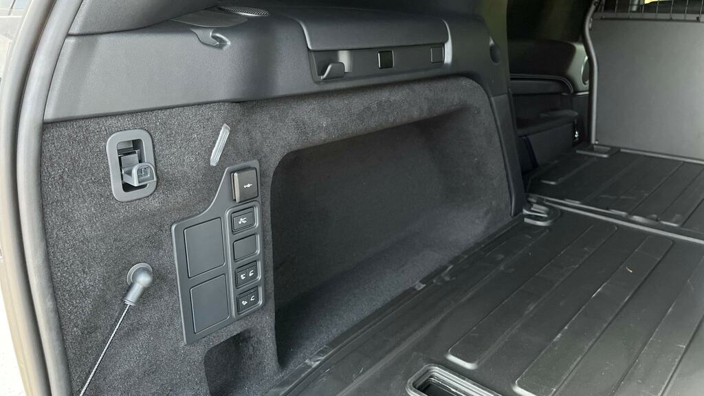 Land Rover Discovery 3L Gemini Red #23