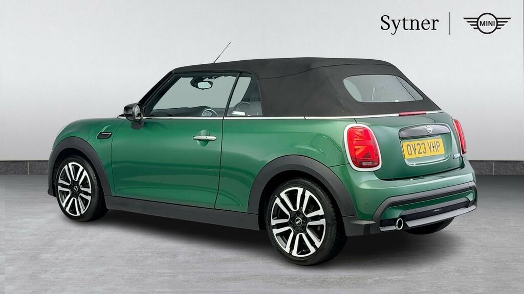 Mini Convertible 1.5 Cooper Exclusive Green #2