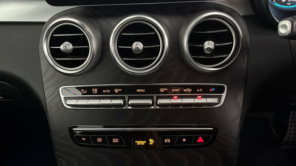 Mercedes-Benz GLC Class 2020 70 2.0 #16