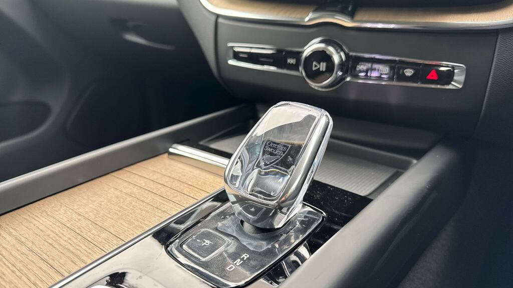 Volvo XC60 Ultra Gold #14