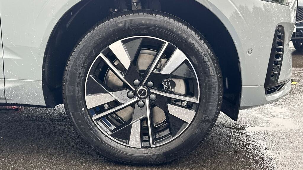Volvo XC60 Ultra Gold #16