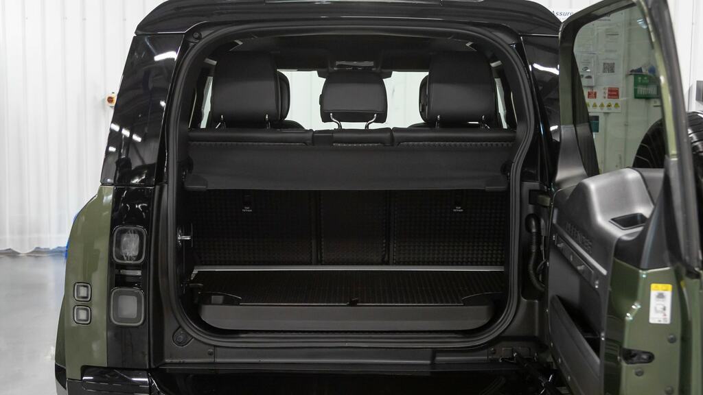 Land Rover Defender 90 Suv Black #10