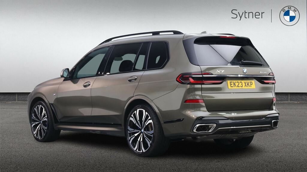 BMW X7 Xdrive40i Mht M Sport Step Green #2