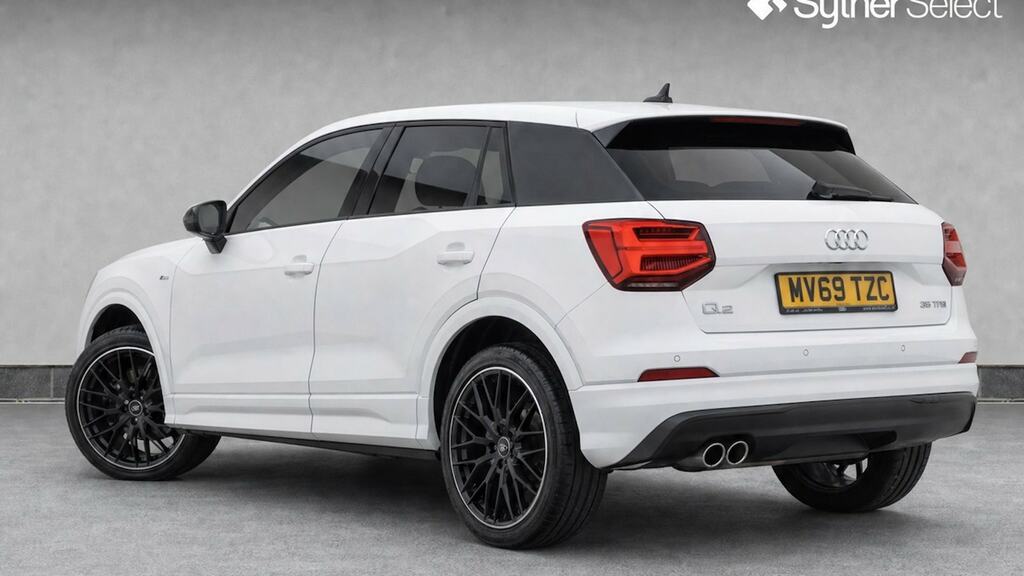 Audi Q2 35 Tfsi Black Edition S Tronic White #3